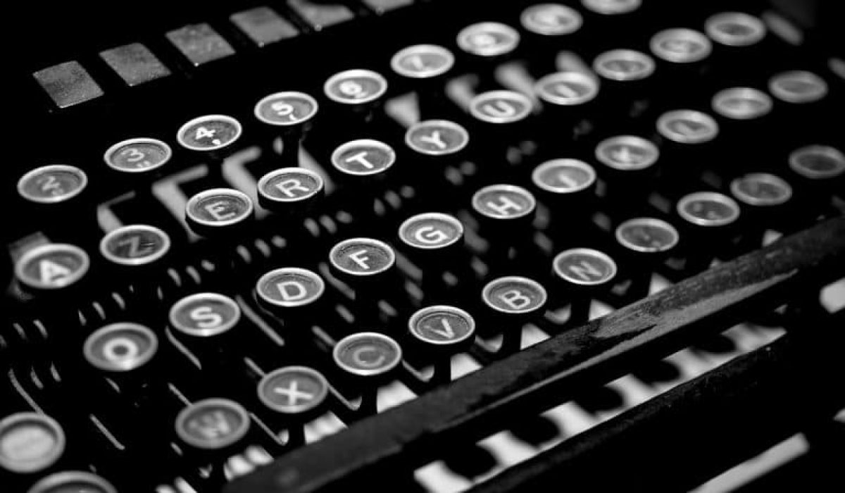 typewriter 4 letters retireon super graundparent